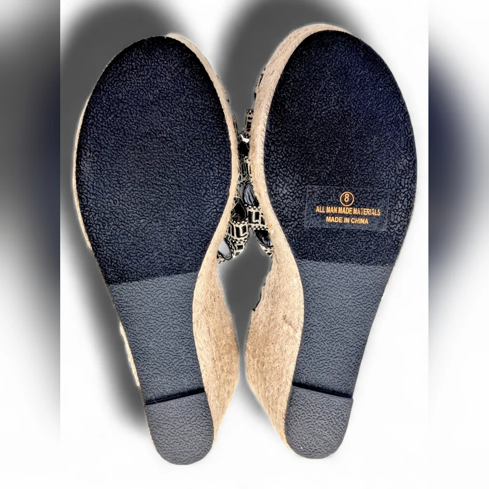 New Fashion Nova Sz 8 Wedge Espadrille Sandals Criss-Cross Straps Black & White